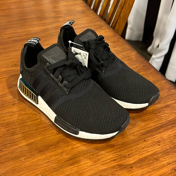 Adidas NMD_R1 Boost Shoes Sneakers EE5172 NMD Boost black metallic Womens Sizes - Picture 2 of 13